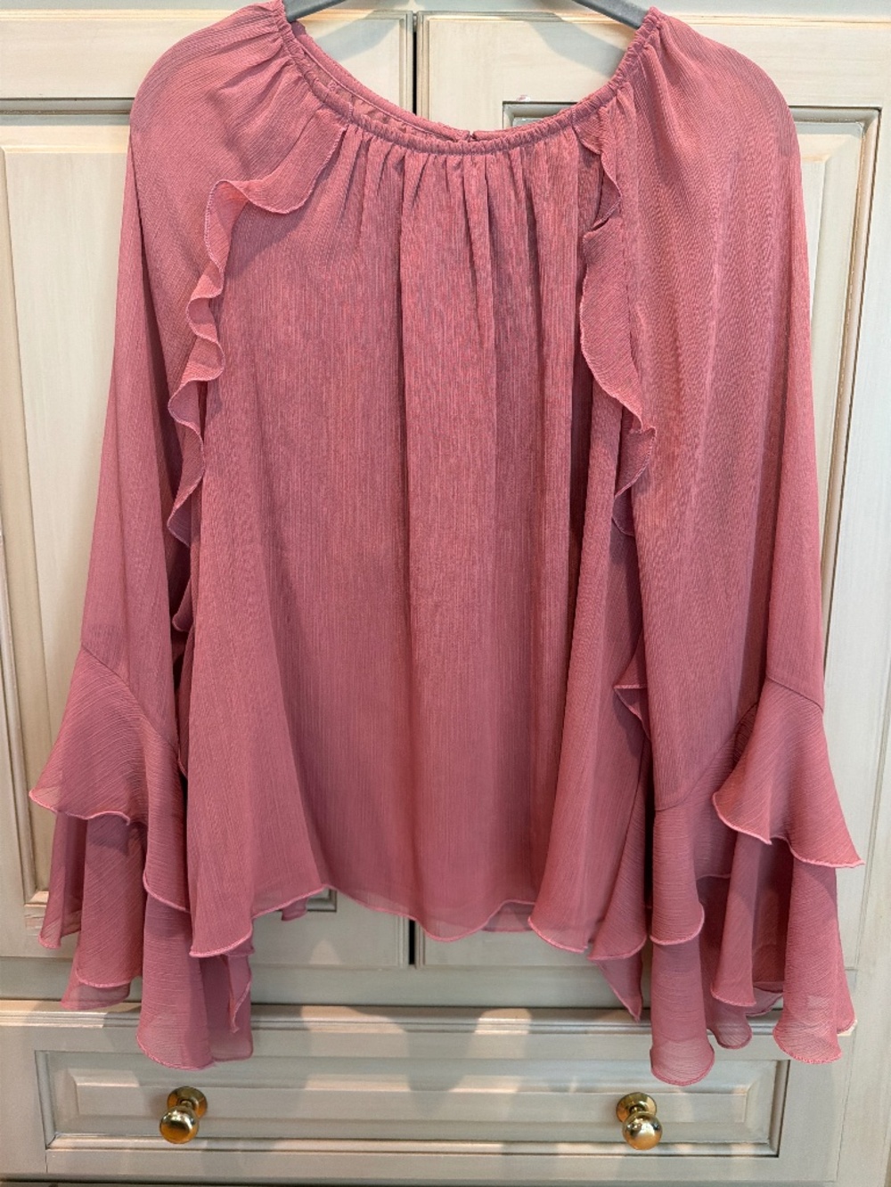 NWT Jessica Simpson Sheer pink flowy sleeved blouse
